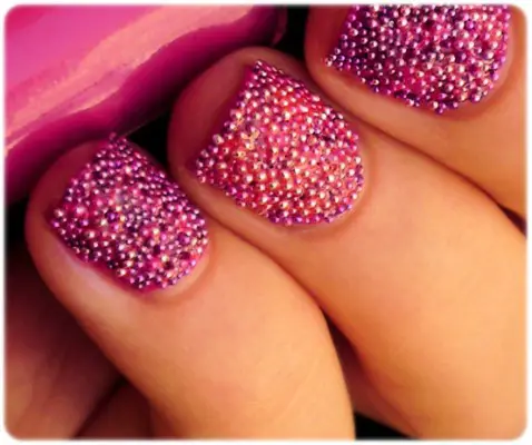 Unhas de Caviar