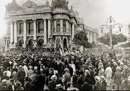 As Primeiras Organizações Políticas