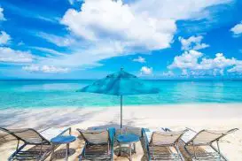 Praia nas Ilhas Cayman
